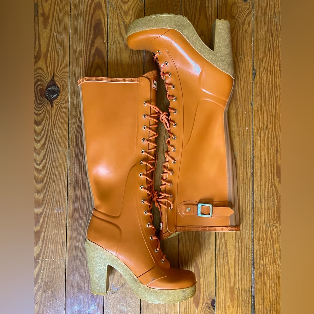 Hunter Lapins - Rare Orange